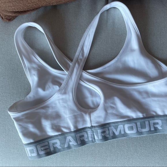 Under Armour Sports Bra Compressed (Large) - Picture 3 of 4